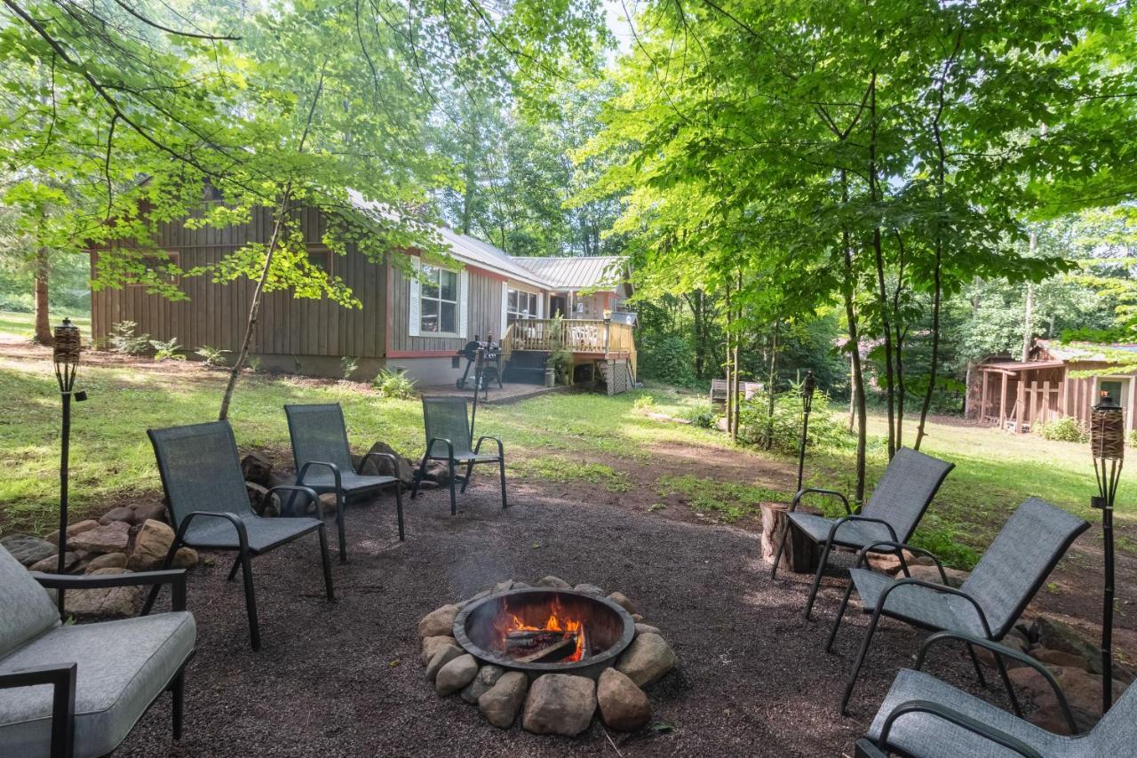 Secluded Wisconsin Cottage With Nearby Lake Access Solon Springs Exterior photo