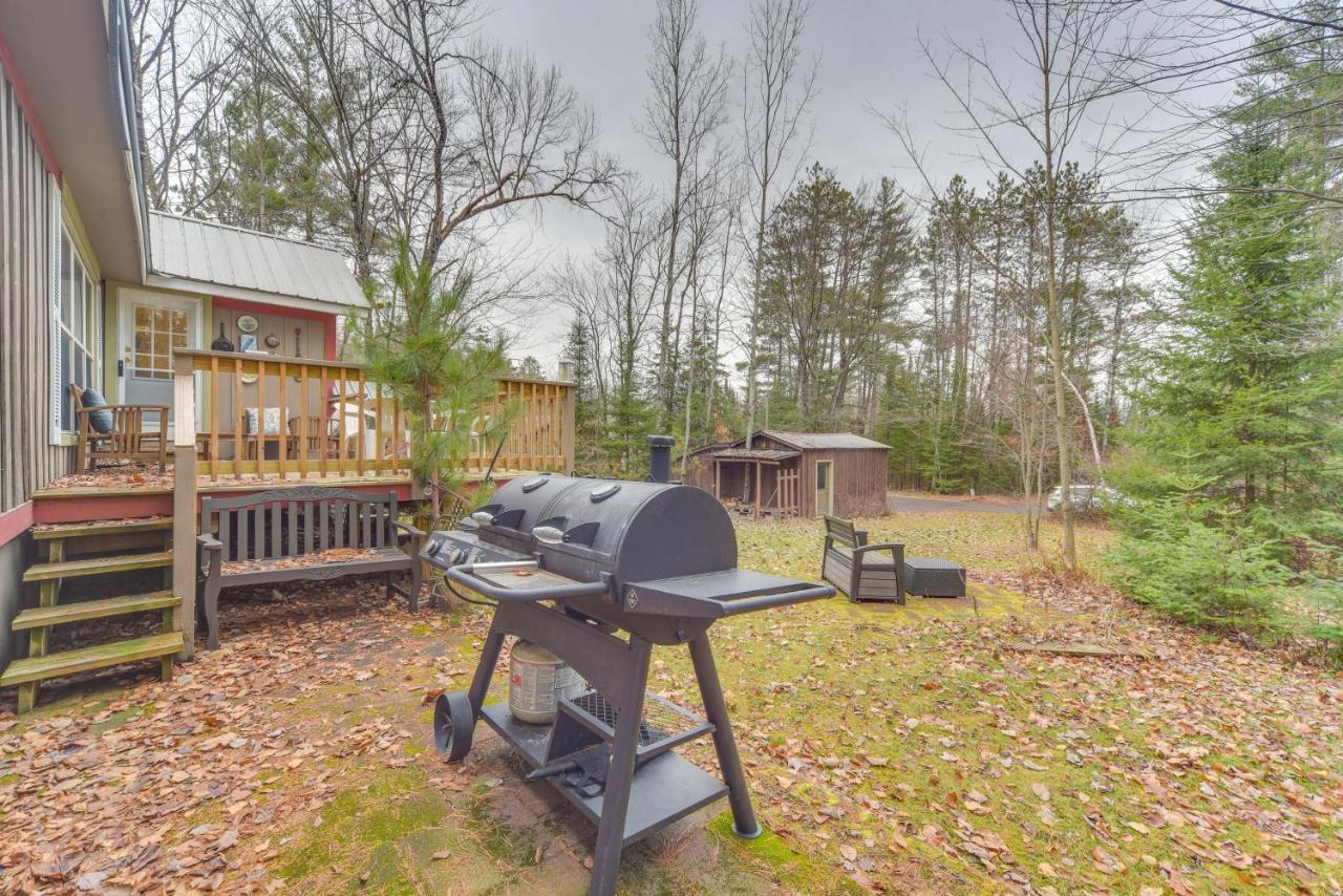 Secluded Wisconsin Cottage With Nearby Lake Access Solon Springs Exterior photo